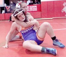 Megan Jones pinned Lainey Filmore of Gordon-Rushville in the Semifinals and defeated Madalynn Kellum of O’Neill to take first place in the 140 lb. weight class.