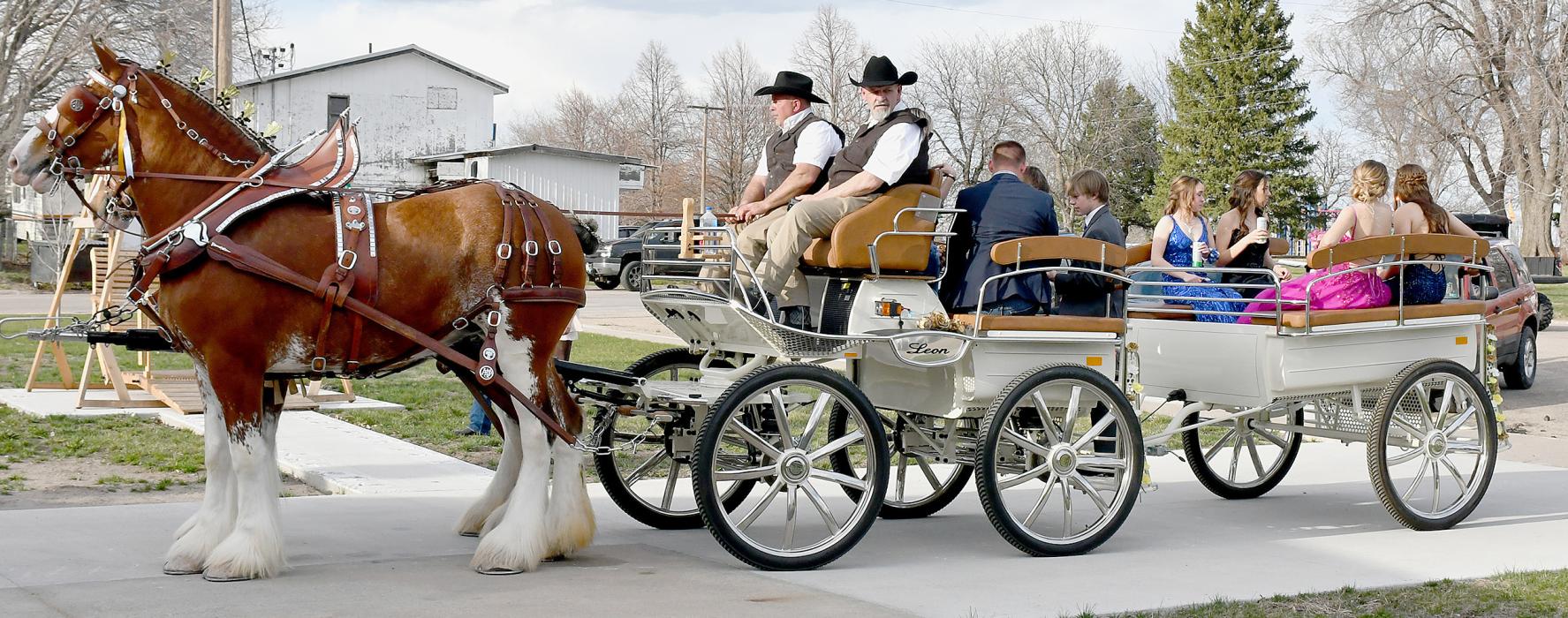 What a unique way to arrive at the AHS Jr./Sr. Prom
