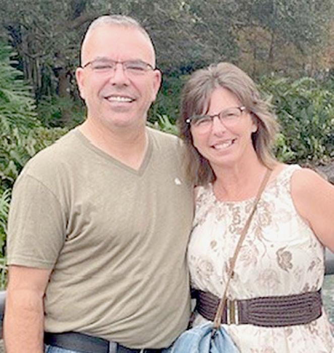 Ken and Kim Stenka Host Veterans in Their Home
