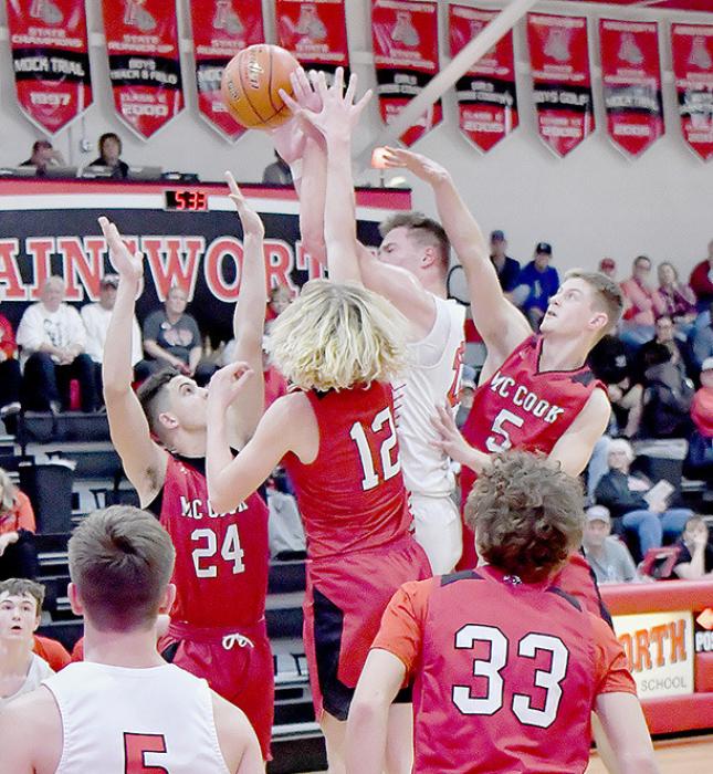 In a defensive battle between the Bulldogs and McCook Bison, Carter Nelson got mugged while trying to make a shot.