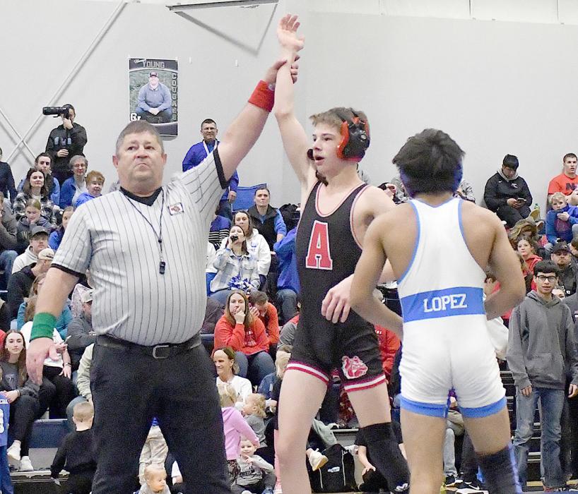 Holden Beel defeated Abraham Lopez of Guardian Angels Central Catholic by an 11-10 decision in the Third Place Match at NSAA Class D District 3.