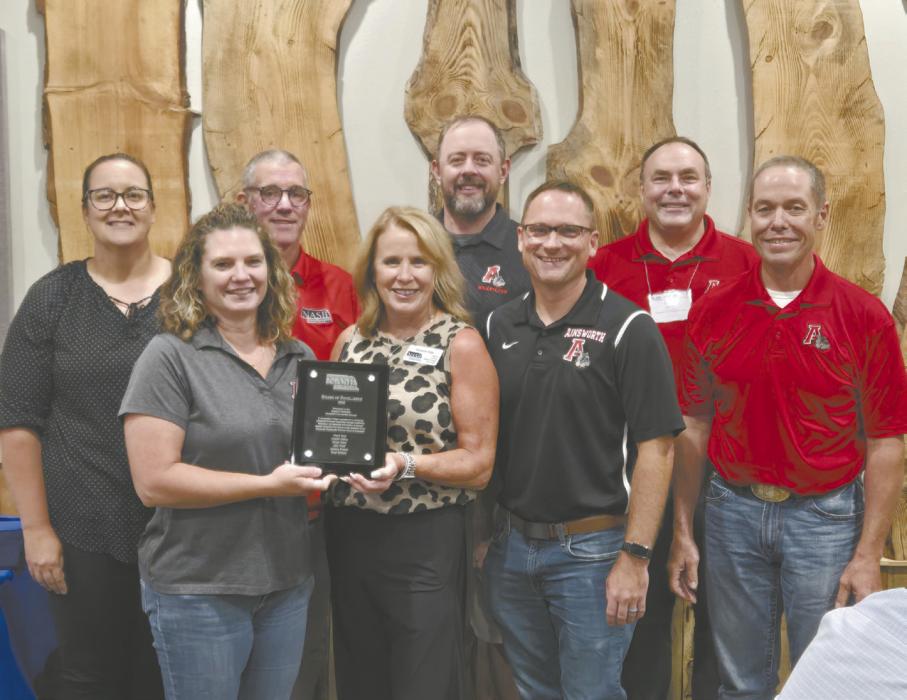 School Board Receives Excellence Award