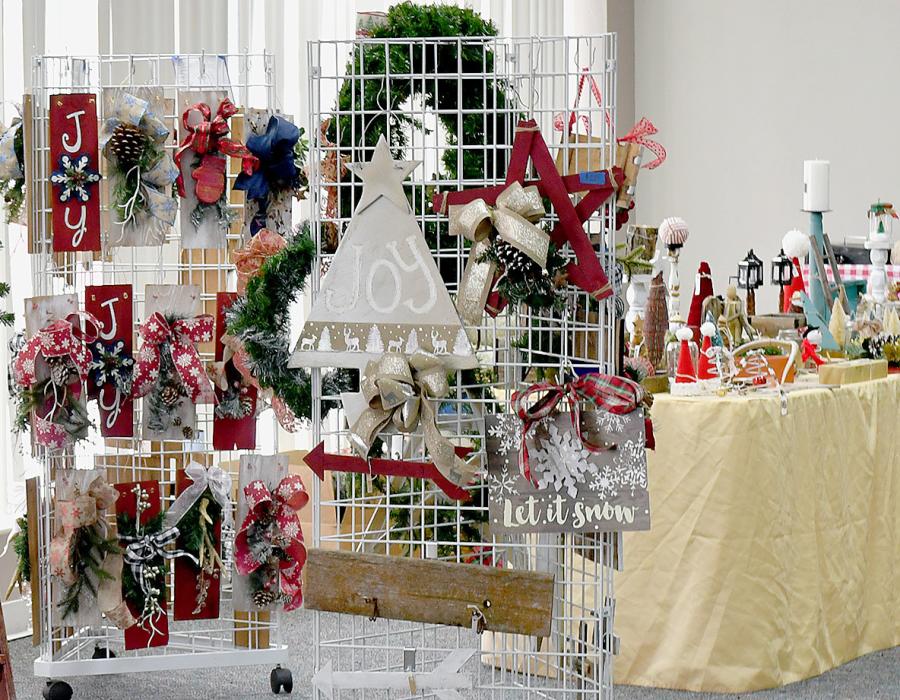 Ainsworth Holiday Vendor Event Held on Small Business Saturday