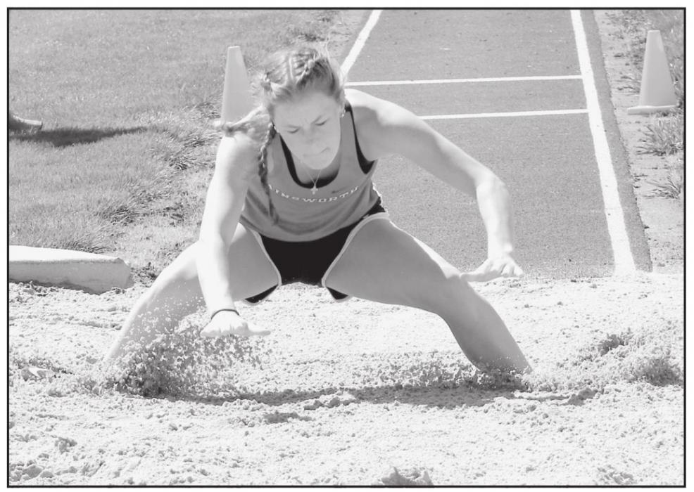 Eden Raymond took second place in the Triple Jump with a new personal best of 33’ 9.5”.