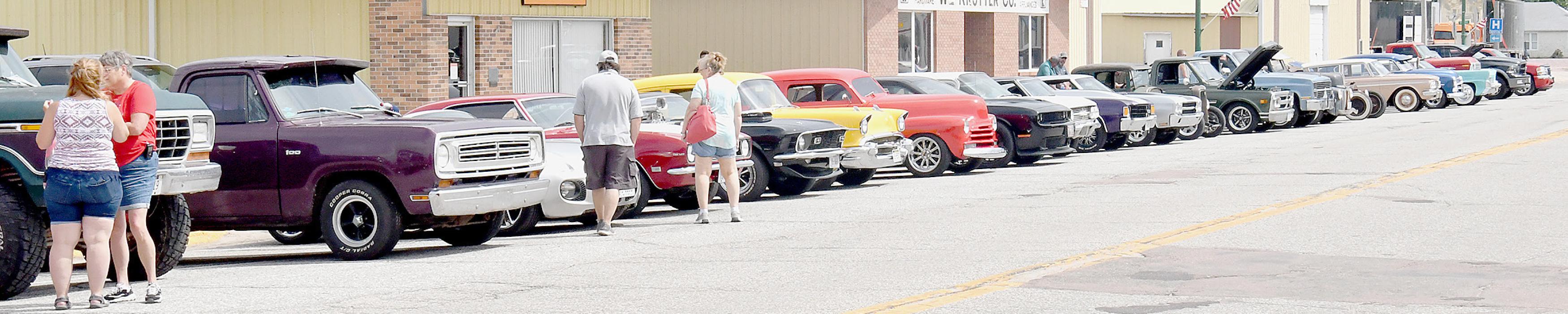 Bob Buckles Memorial Cruise Night A HUGE Success
