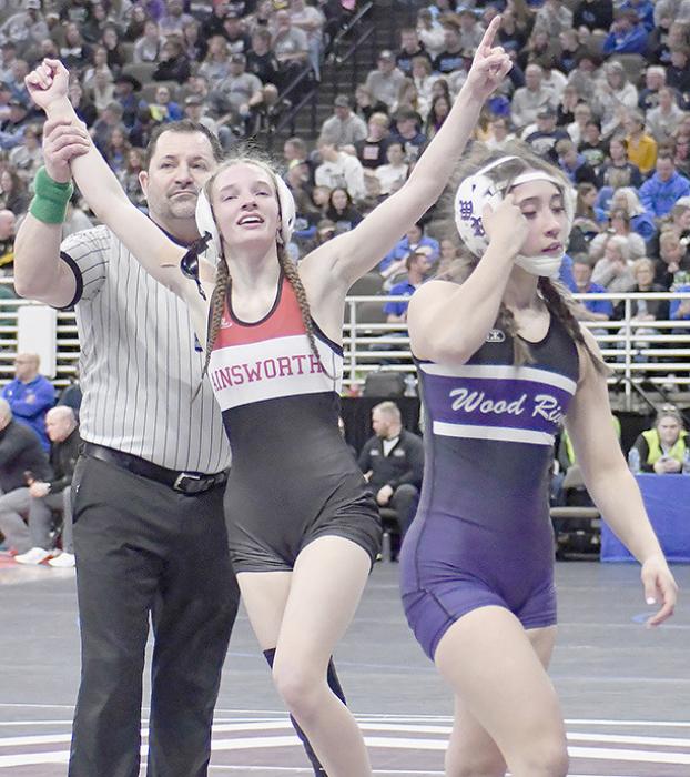 With her Semifinal defeat over Ruby Guerrero of Wood River, Pozehl qualified for the Championship Round on Saturday afternoon. Pozehl won 4-2 in sudden victory - 1.