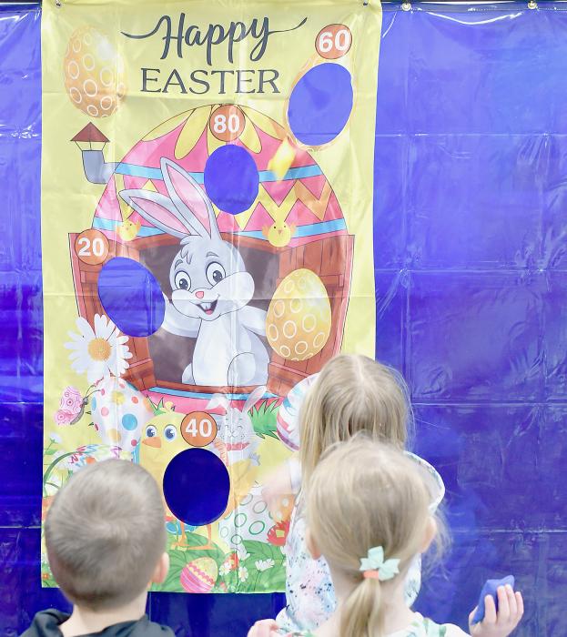 Ainsworth FFA Chapter’s “Hopping Into Easter” Event Brings Out Kids