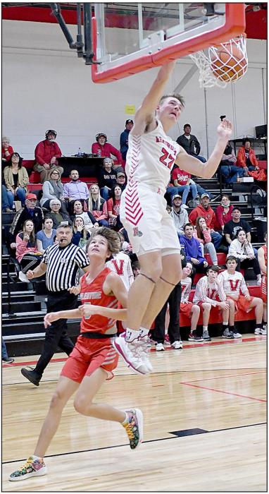 Carter Nelson had 7 dunks as part of his 21 points against the Valentine Badgers. Nelson also pulled down 14 rebounds for a double/double against Valentine.