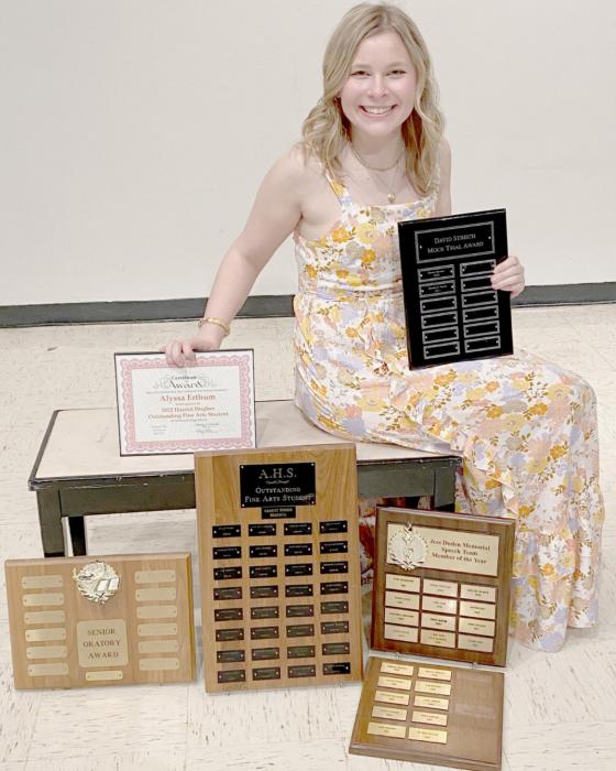 2022 Harriet Hughes Outstanding Fine Arts Student Award Presented to Senior Alyssa Erthum