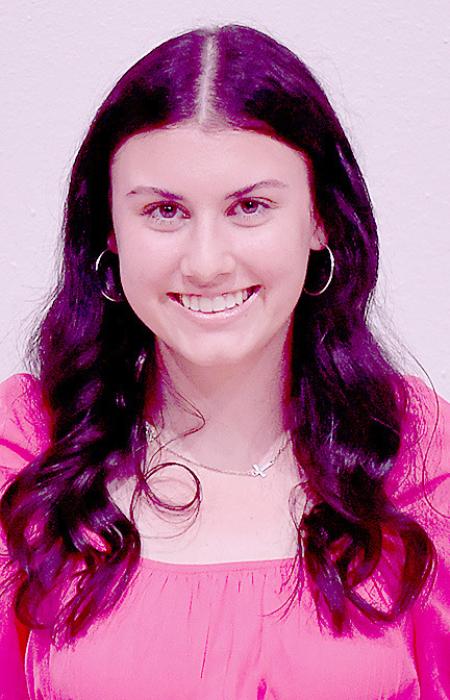 What Fine Arts Means to the 2023 Harriet Hughes Fines Arts Student of the Year Dakota Stutzman