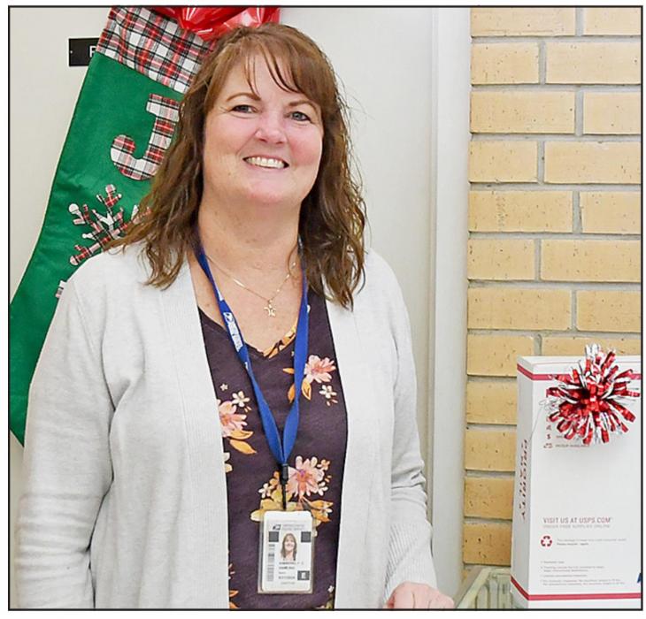 Kimberely Hamling started at the Ainsworth Post Office as the new Postmaster on Monday, December 6th - just in time for the busy holiday season.