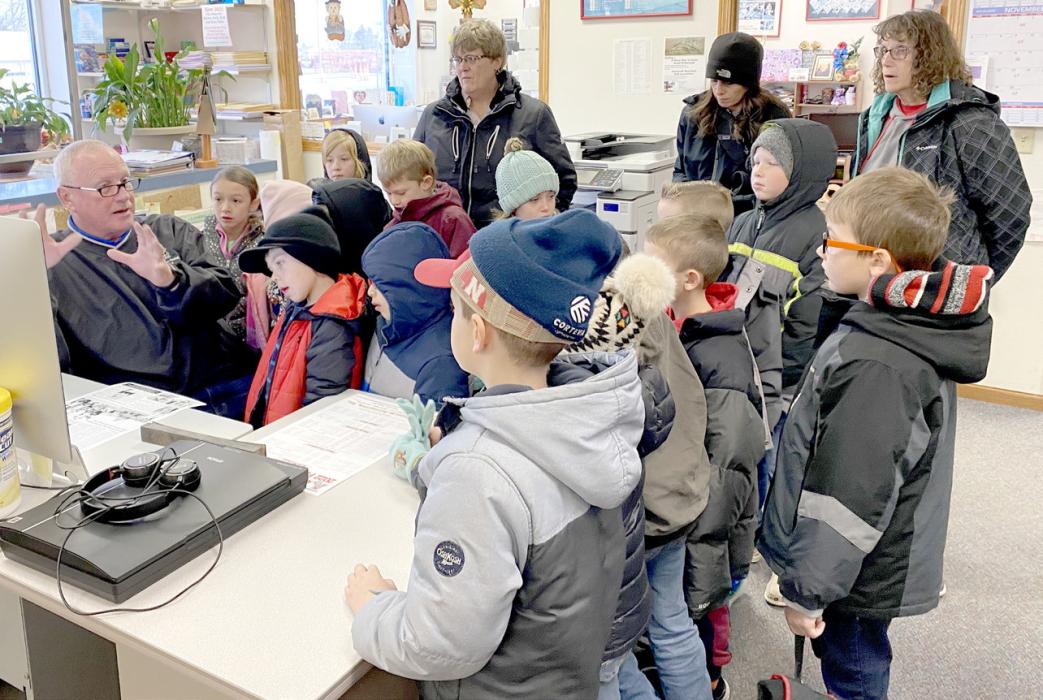 1st Graders from Lila McAndrew Learn the Ins and Outs of Printing the Ainsworth Star-Journal