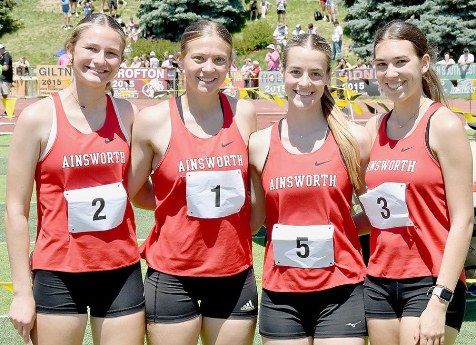 Carter Nelson and Katherine Kerrigan Wrap Up Careers as Ainsworth Bulldogs and Earn Medals at 2024 NSAA State Track Meet