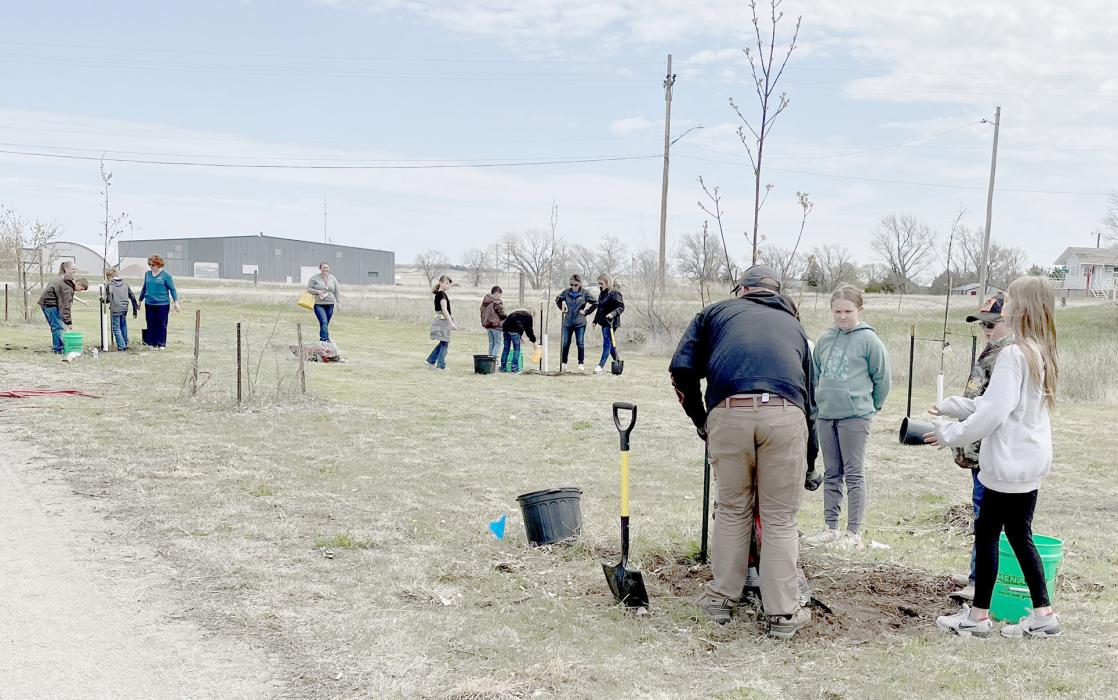 NPPD Celebrating Arbor Day With Students in Long Pine