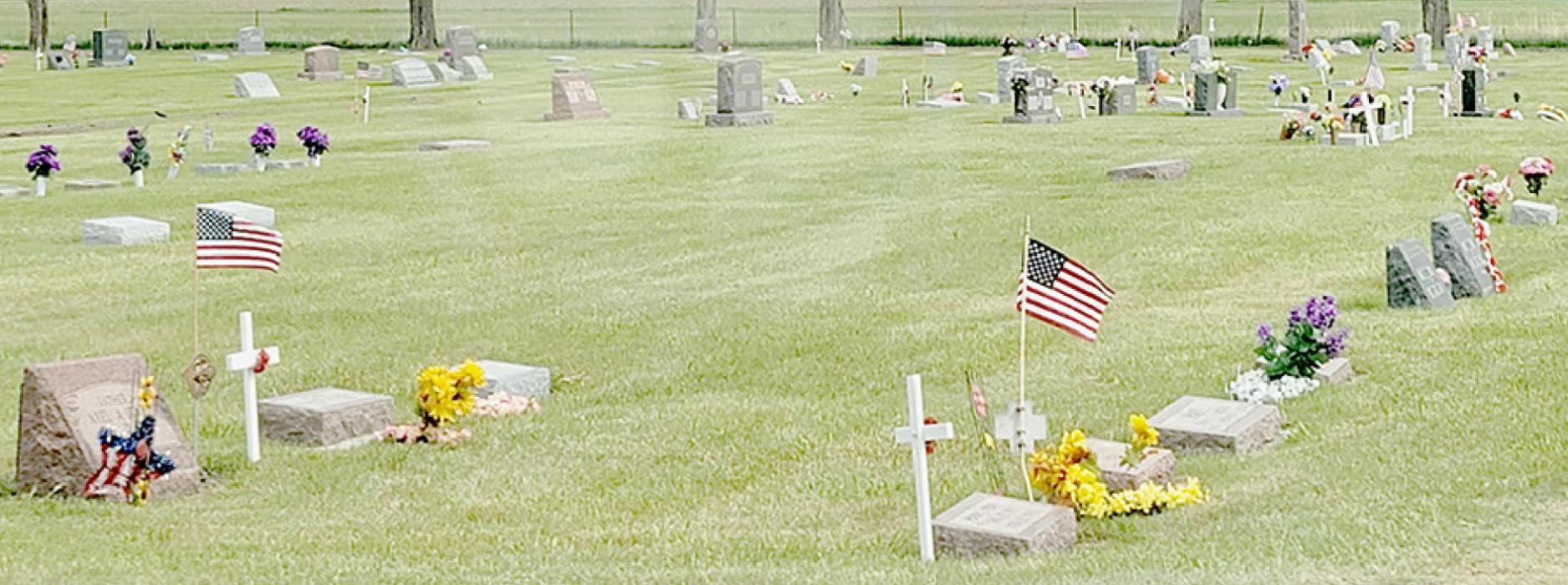 3390Volunteers Prepare Ainsworth Cemeteries for Memorial