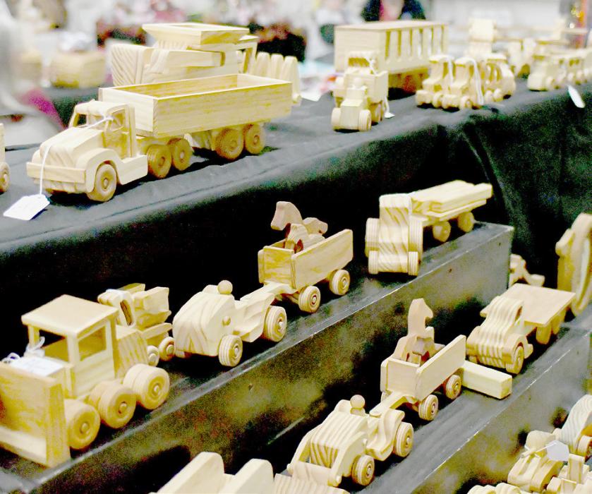Fall Craft and Vendor Fair Held in Long Pine October 19th