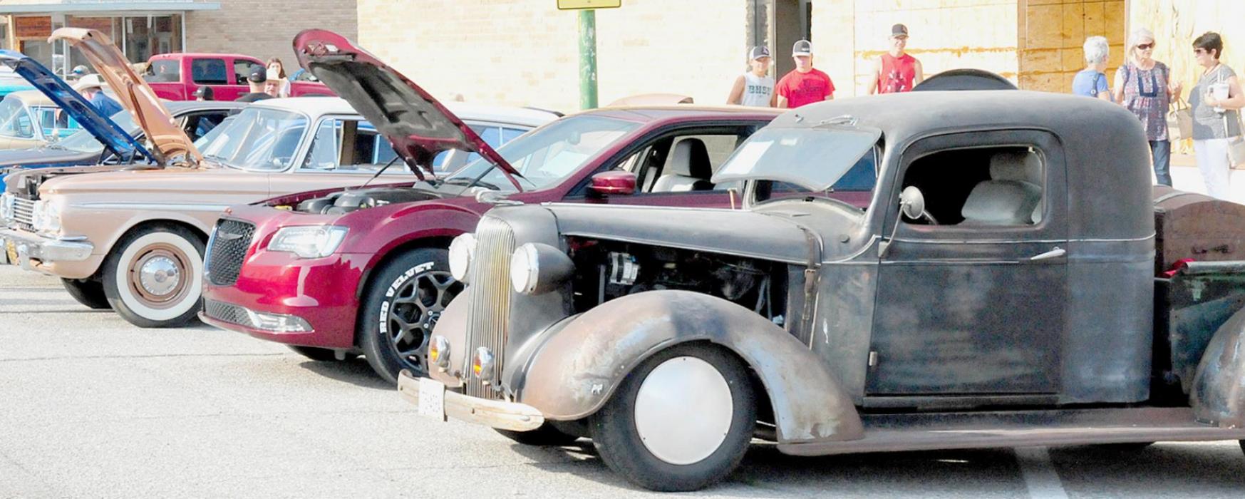 Does Drove #54 Hosts the Annual Alumni Burger Feed and Car/Motorcycle Show