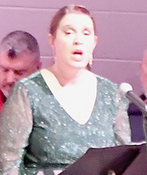 Soloists Kayla Nilson sang “Breath of Heaven”.