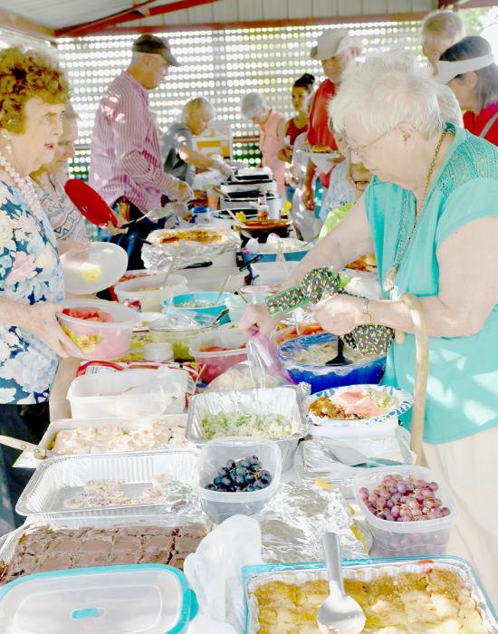 Community Picnic Sponsored by the Ainsworth Ministerial Association
