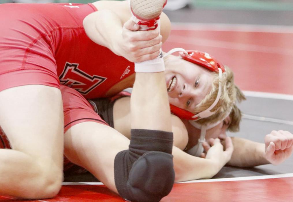 Landon Holloway competed in the 152 lb. weight class at the Ainsworth Invitational Wrestling Tournament.