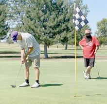 Golfers Participate in Paul’s Revenge