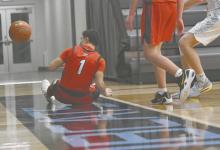 Dawgs Look to Capture First Win of Season