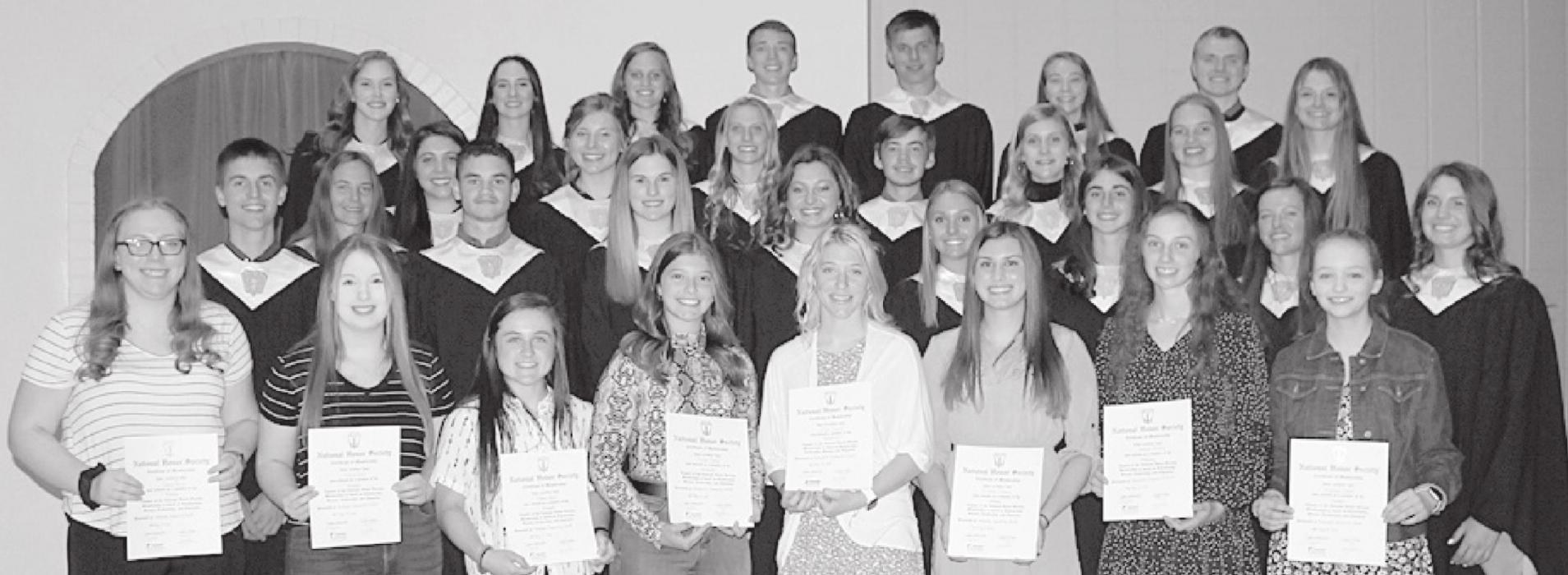 Ainsworth High School Students Recognized for Academic Achievements at 2021 Academic Awards Ceremony
