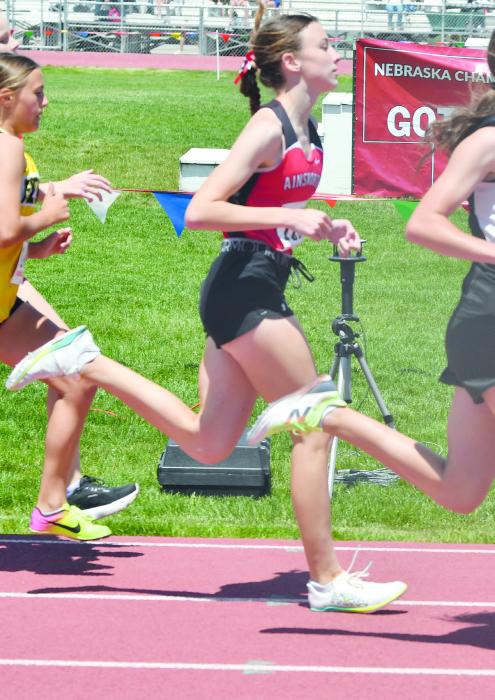 Moody ran a personal record in each event. In the 1600 meter run, she ran a 5:30.48, placing seventh. In the 800 meter run, she ran a 2:26.90, placing seventh.