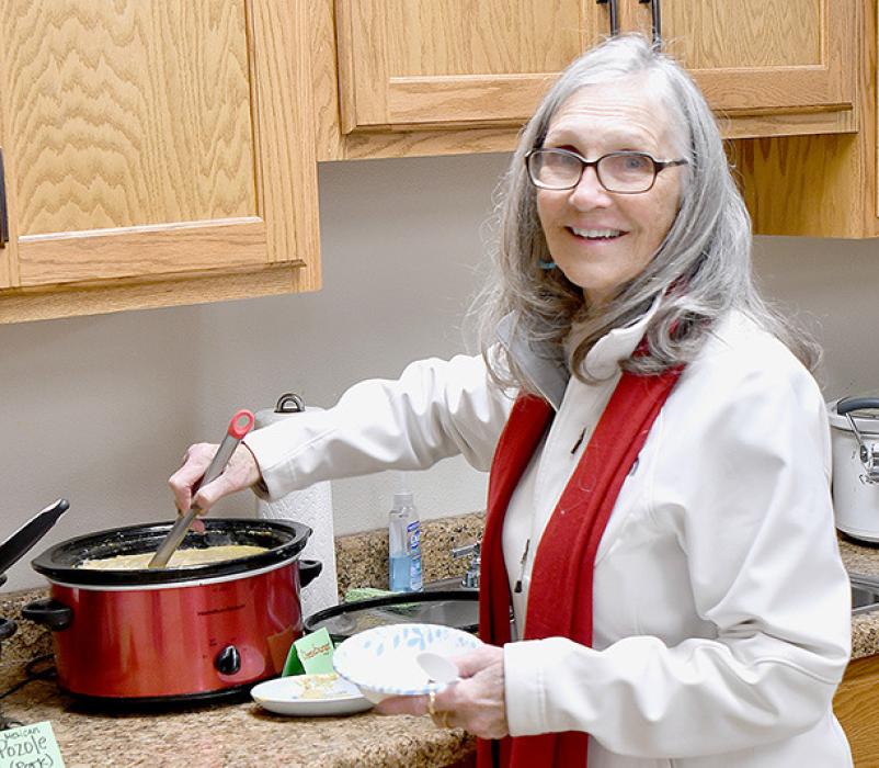 Long Pine Chamber of Commerce Hosts Santa and Mrs. Claus