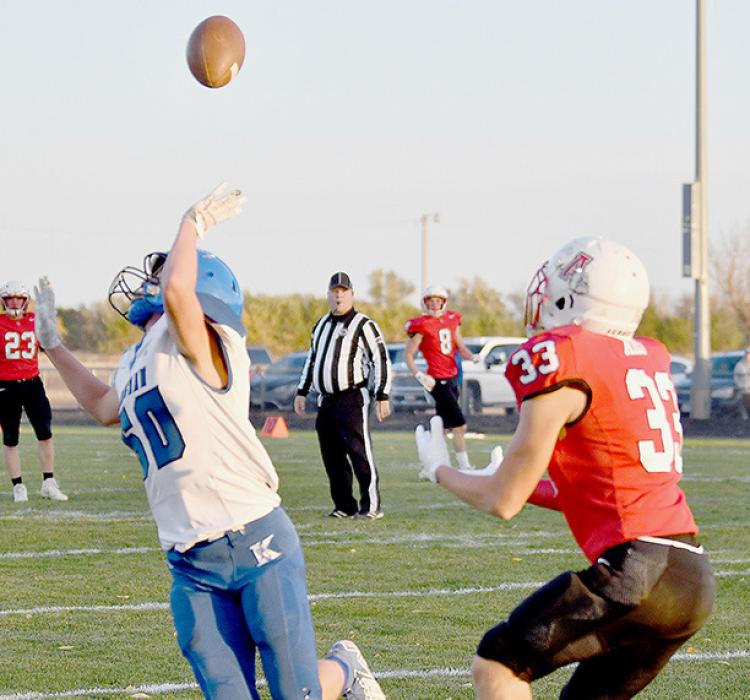 Aiden Jackman, #33, got behind the Kenesaw defender and caught a touchdown pass for Ainsworth in the first quarter.