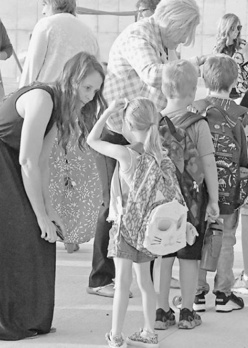 Ainsworth Schools Welcome Back Students August 12th for 2021-2022 School Year