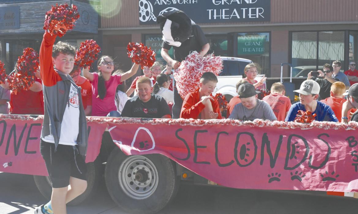 Seventh grade won the first prize for the middle school float contest, eighth grade placed second.