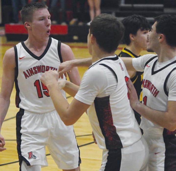 Dawgs End Dry Streak