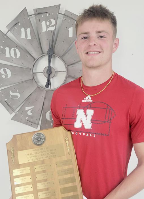 Carter Nelson Named 2023-24 KBRB Athlete of the Year