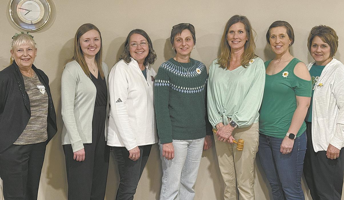 P.E.O. Ainsworth Chapter BM Announces Officers