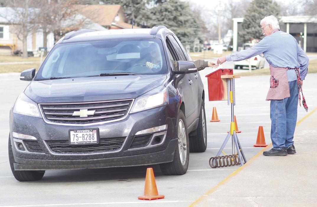 The Ainsworth United Methodist Church held its Christmas dinner drive thru on Christmas Day. Members of the public were inviited to drive through and pick up a Christmas dinner prepared by volunteers.