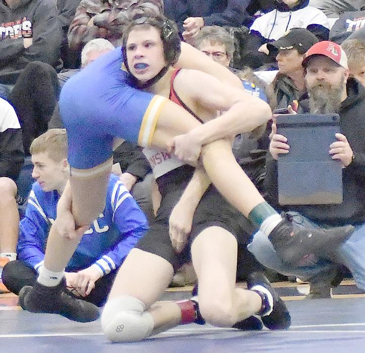 Dylan Titus, 126 lbs., lost his Third Place Match at Districts to Joseph Barnell of Creighton. Titus qualified for the 2025 NSAA State Wrestling Tournament.