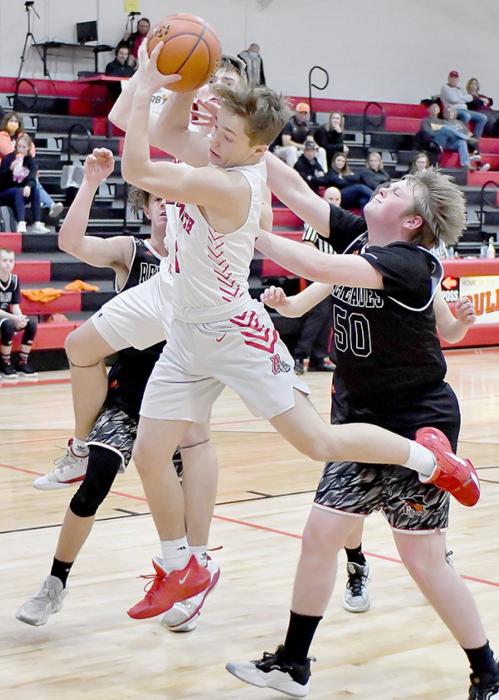 With a large lead against Chambers/Wheeler Central, Ainsworth’s younger players got to see varsity action. Freshman Morgan Kinney saw action and picked up six rebounds and had two steals.