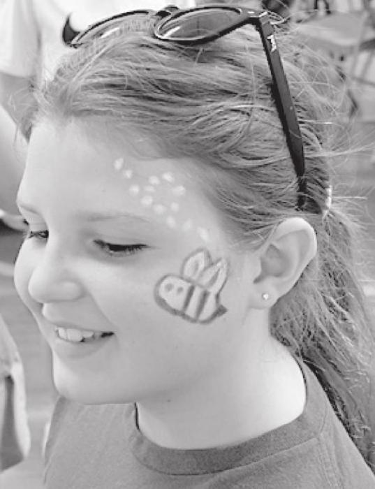 Long Pine Day Is Celebrated with Meal, Face Painting, Duck Races and Bluegrass Concert