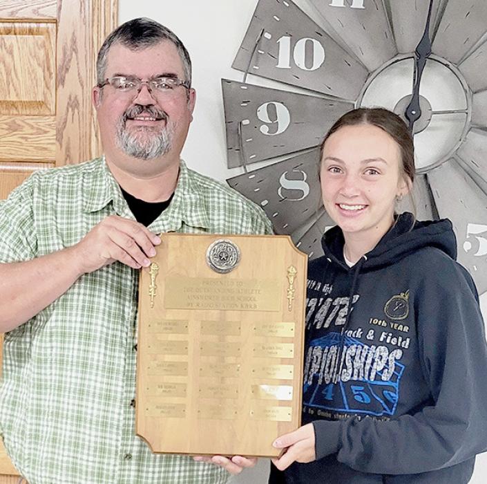 Graig Kinzie (left) acknowledges Cameryn Goochey (right) as the 2022-23 KBRB Athlete of the Year.