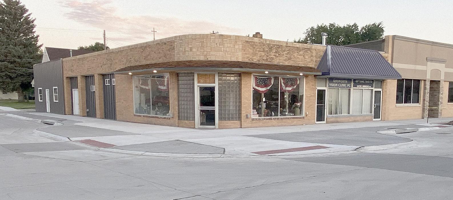 Residents Question New Bump-Outs on Main Street