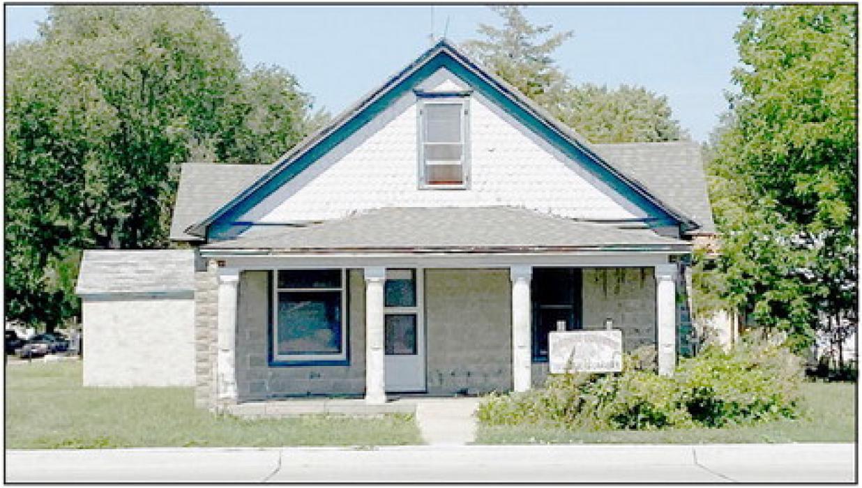 The Brown County Historical Society will be tearing down the Dixon House Museum along Highway 20 in early September. The society is looking into moving the Coleman House Museum to where the Dixon House Museum is being removed.