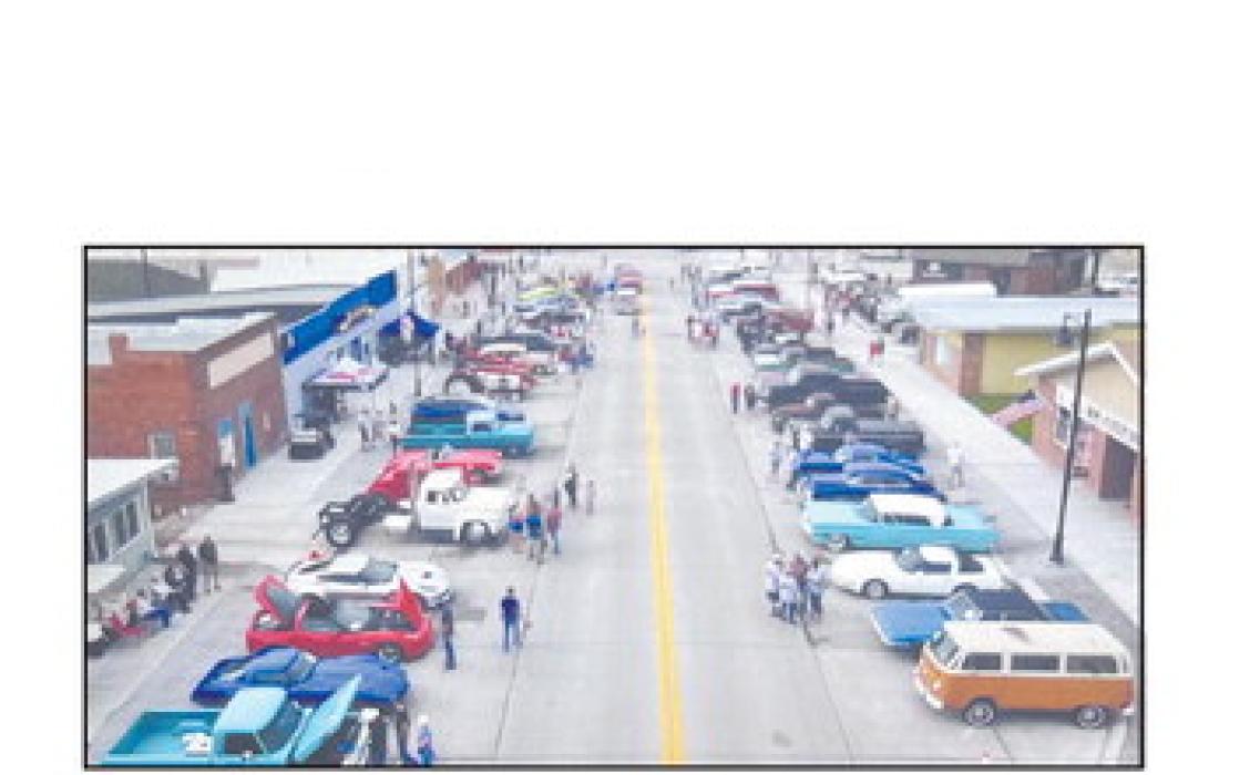 Bob Buckles Memorial Cruise Night Saw Big Turnout
