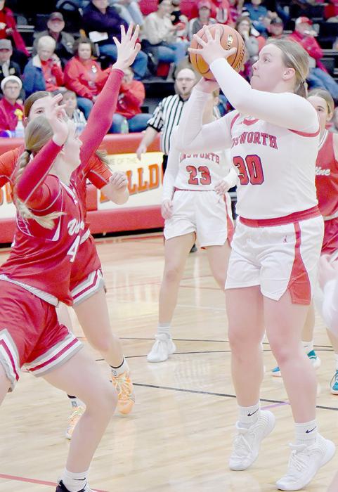 Jocelyn Good had a double/double against the Valentine Lady Badgers with 13 points and 10 rebounds.