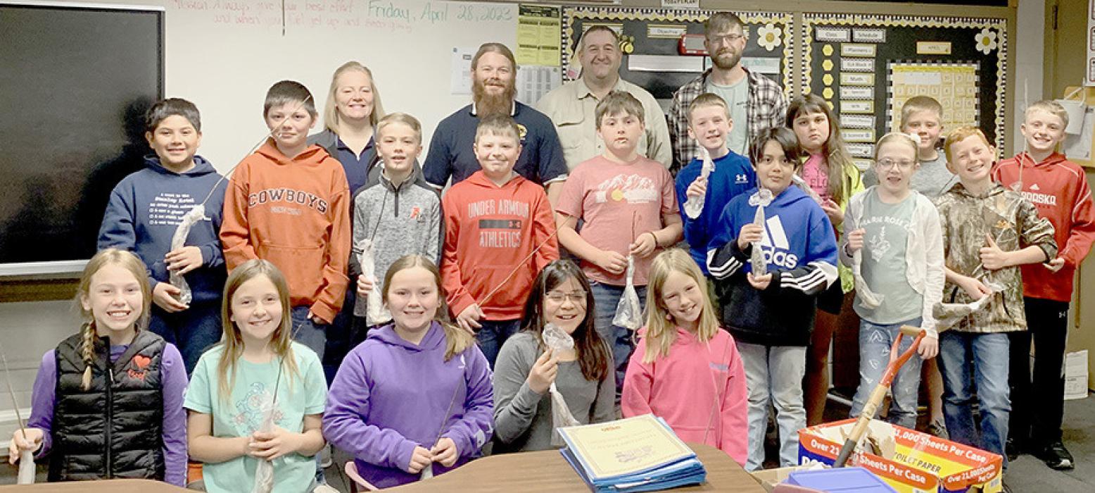 Fourth Grade Class Receives Trees for Arbor Day