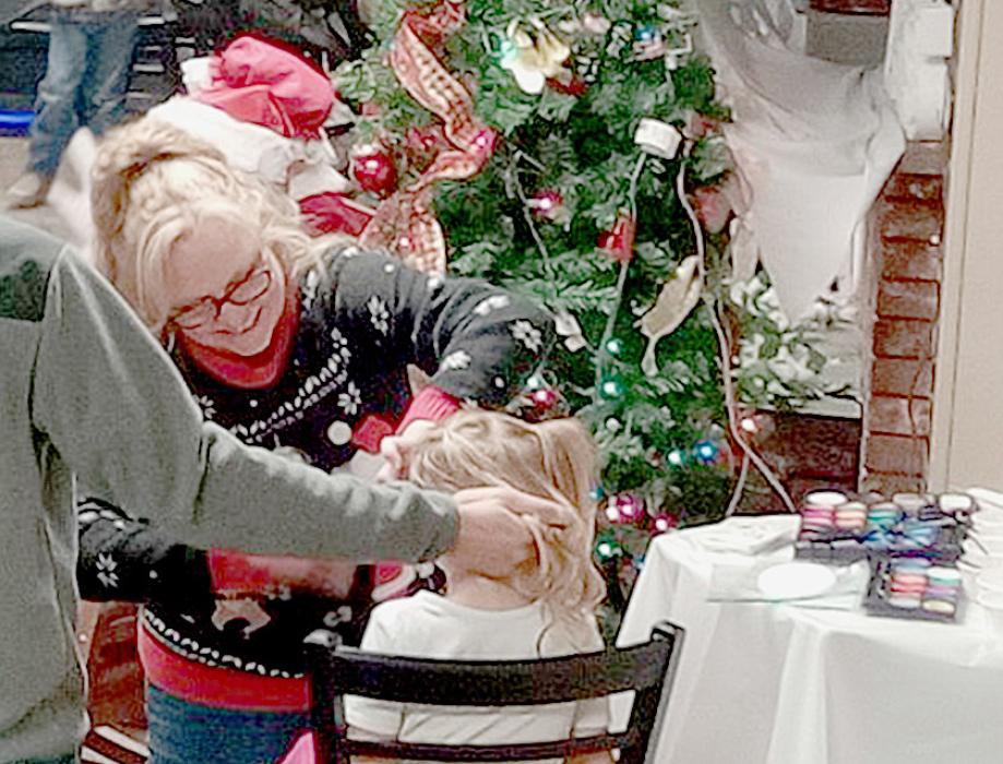 Mrs. Claus and Santa Claus Make Appearance at the Ainsworth BPO Does Christmas Festival
