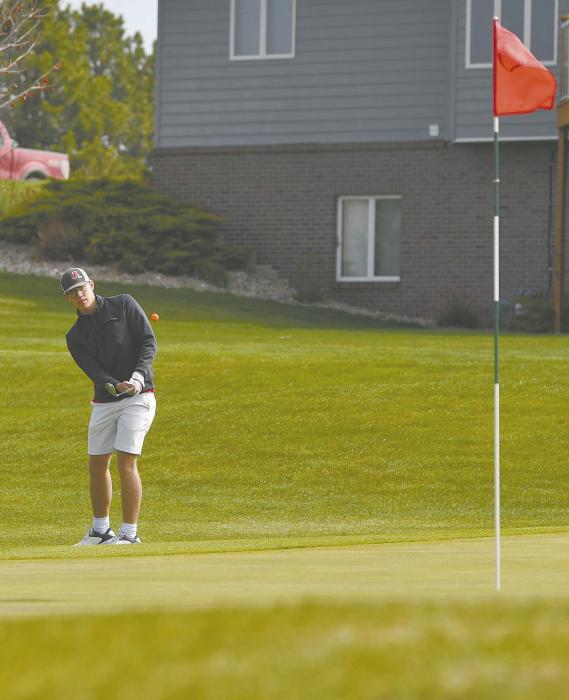 Senior Aiden Jackman shot a 97 at the O’Neill Invitational.