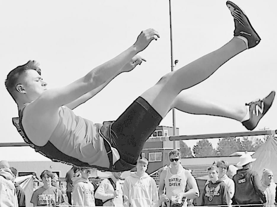 Trey Appelt cleared 5’ 2” in the High Jump at the West Holt Invitational.