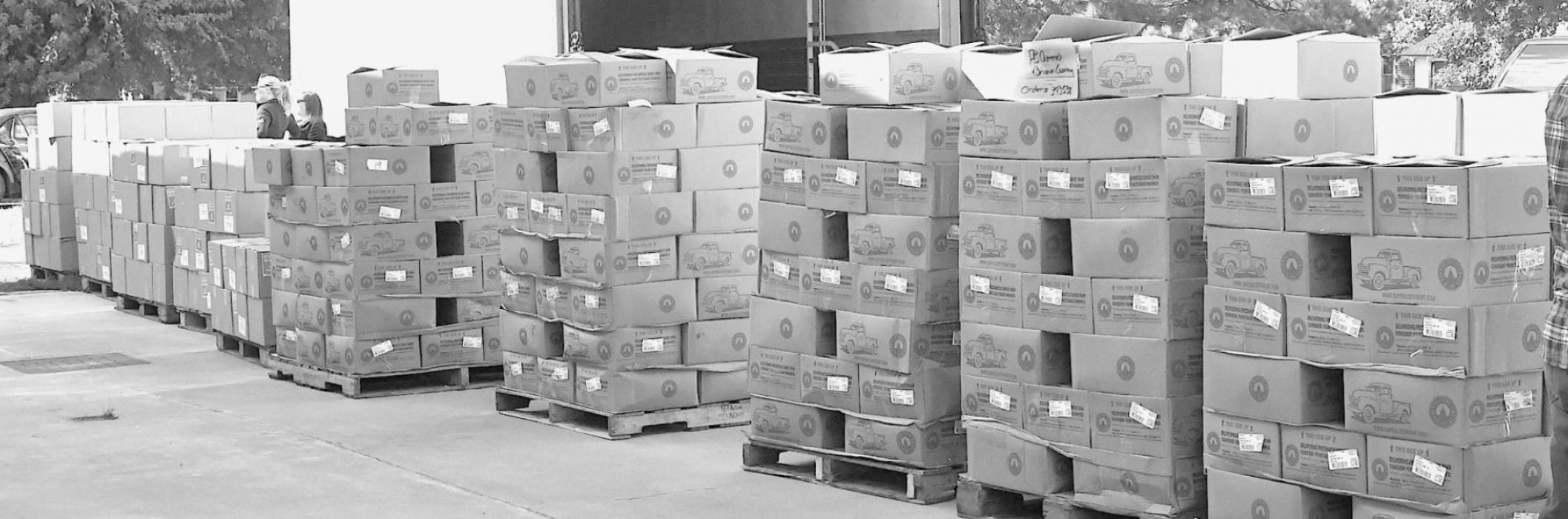 Mobile Food Pantry Held at Palace in Long Pine