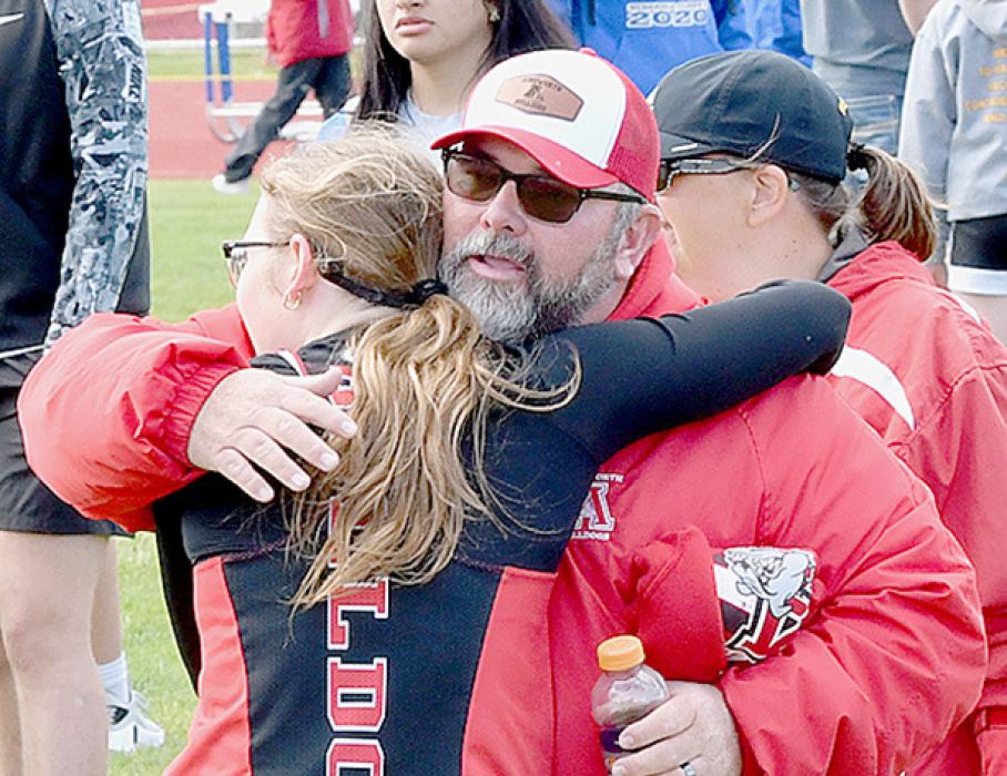 Ainsworth Track Teams Qualify Seven for 2024 NSAA State Track Meet in Class C